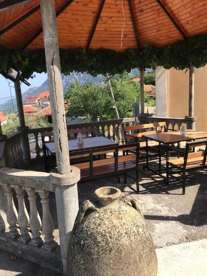 Vila Ama Kruje Bed & Breakfast Dış mekan fotoğraf